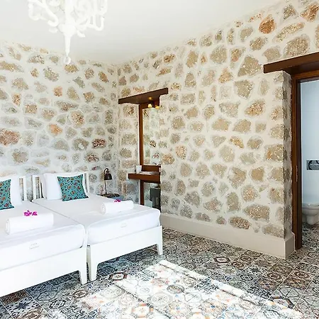 Vilă Sleeps 6 Pool Air Con Wifi Kalkan